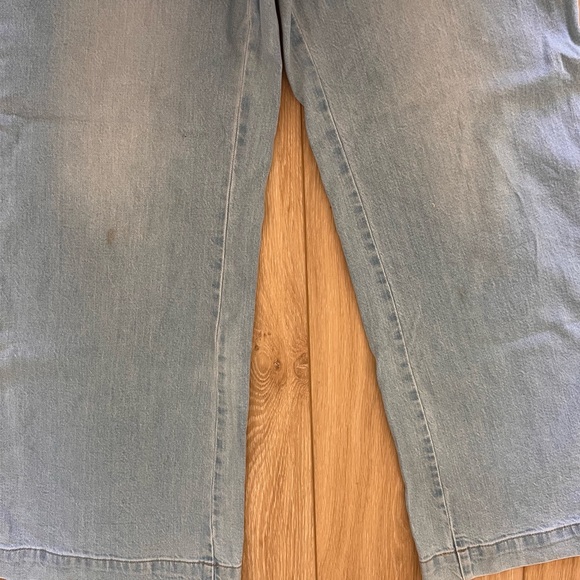 Rolla’s High Rise Wide Leg Jeans (Size 28) - Picture 5 of 5